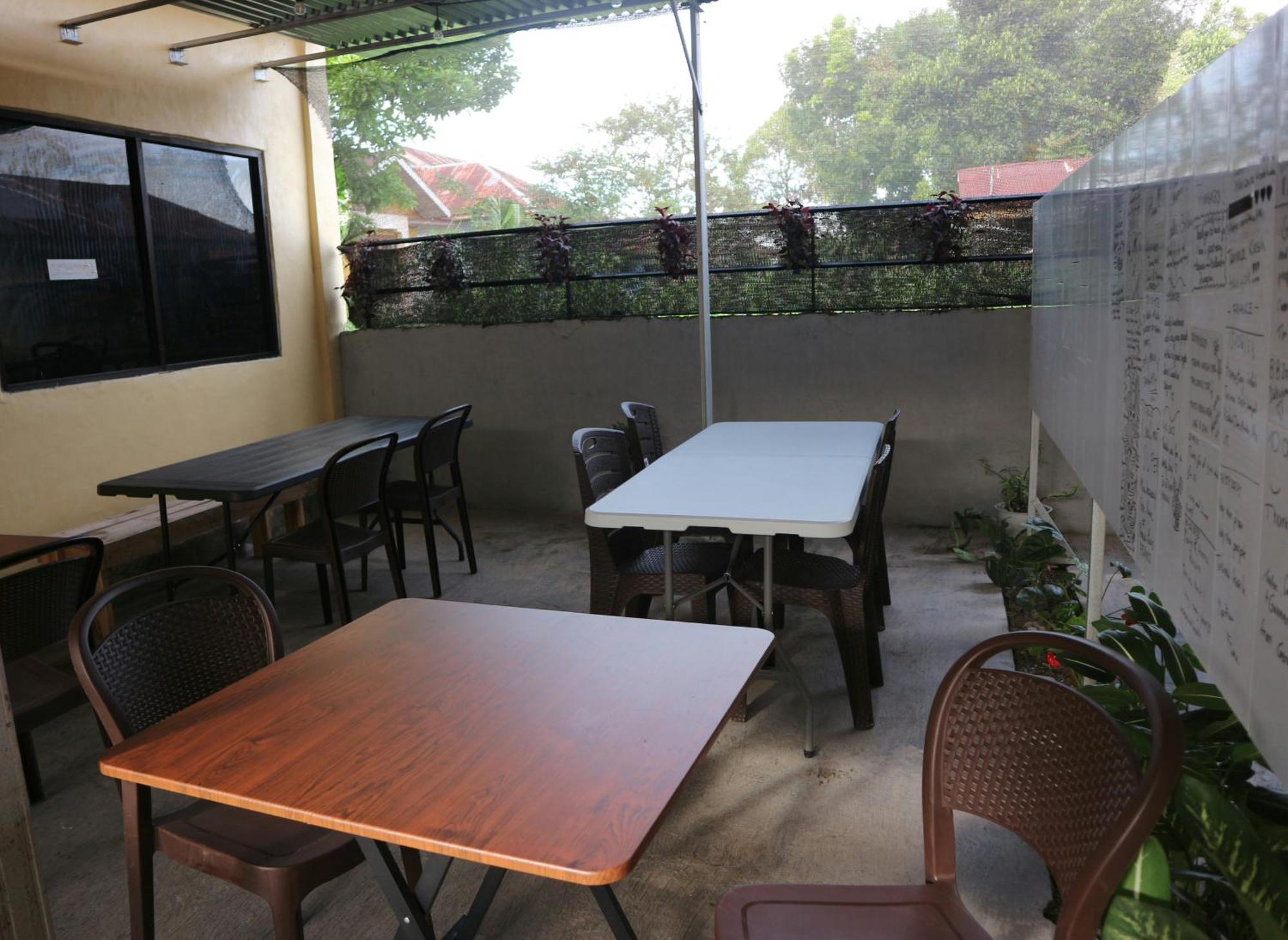 Tange Guest House Ruteng Dış mekan fotoğraf